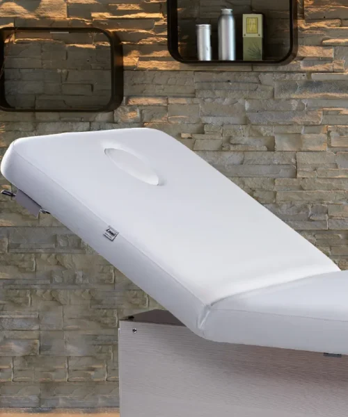 Alternative view of Versus 1M